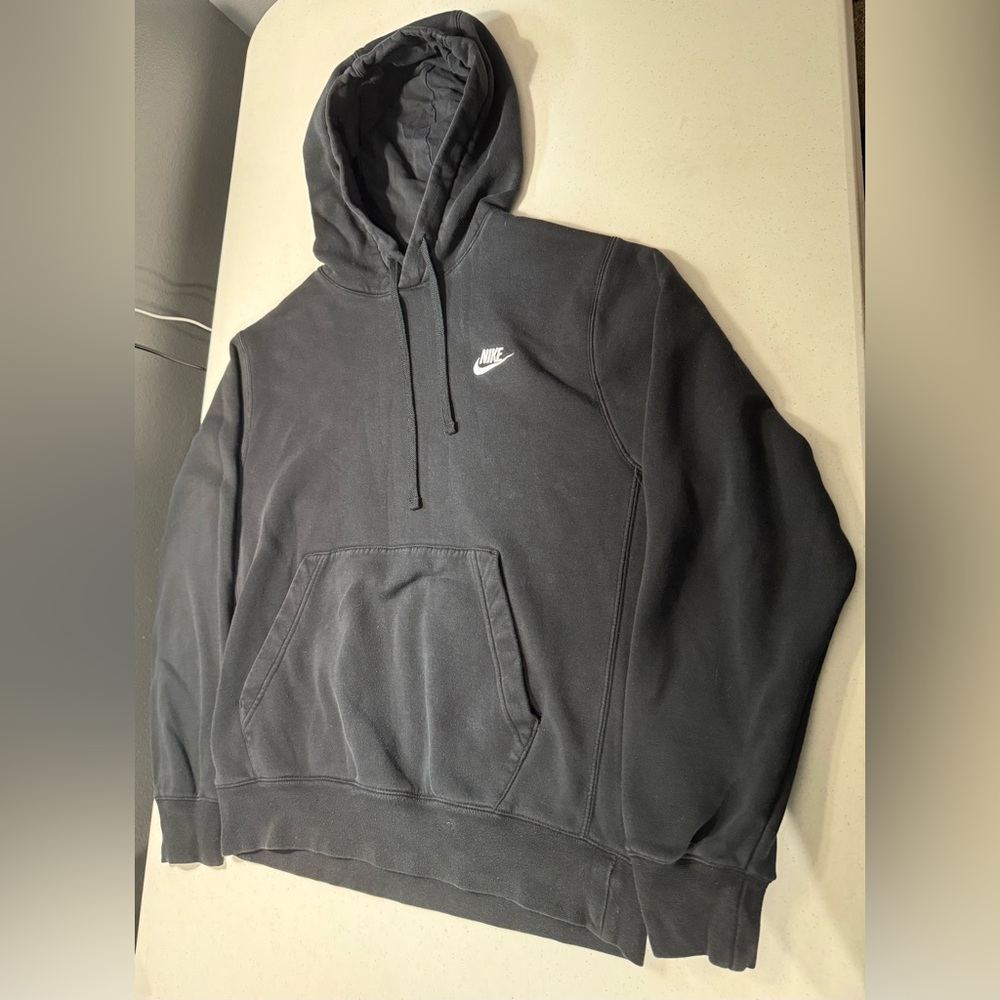 Black Nike Sweatshirt Medium